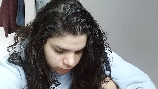 Snapshot of Nikkykora15 chatting on June 14, 7:59 pm Nikkykora15 online show from June 14, 7:59 pm