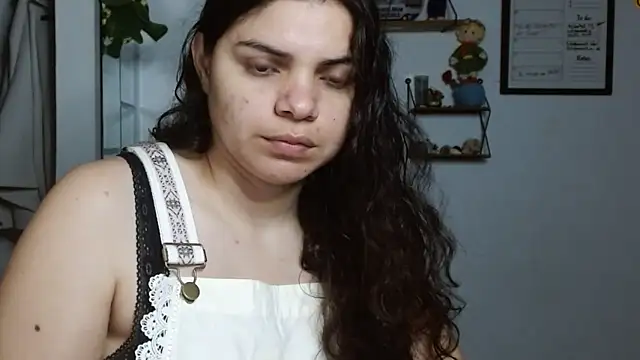 Snapshot of Nikkykora15 chatting on October 23, 12:20 am Nikkykora15 online show from October 23, 12:20 am