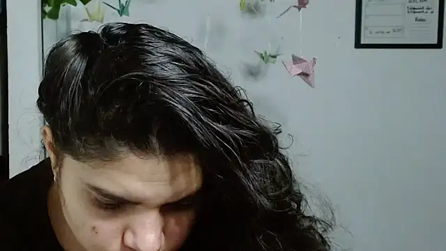 Snapshot of Nikkykora15 chatting on November 22, 12:32 am Nikkykora15 online show from November 22, 12:32 am