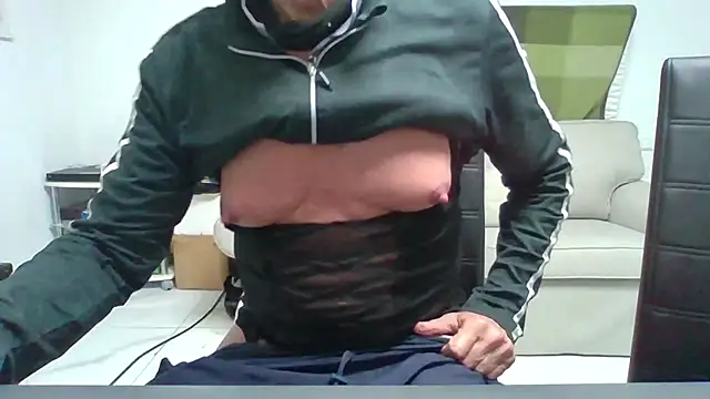 Snapshot of TranseCarmen chatting on December 1, 6:53 pm TranseCarmen online show from December 1, 6:53 pm