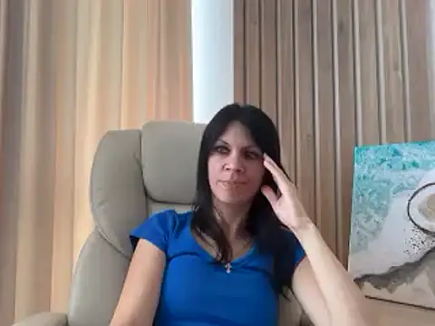 Snapshot of InjaAtHome chatting on July 8, 1:01 pm InjaAtHome online show from July 8, 1:01 pm