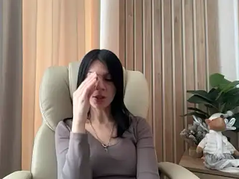 InjaAtHome online show from February 24, 7:31 am