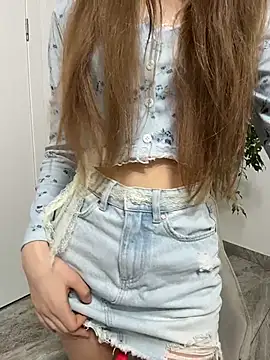 elikako online show from April 15, 11:05 am