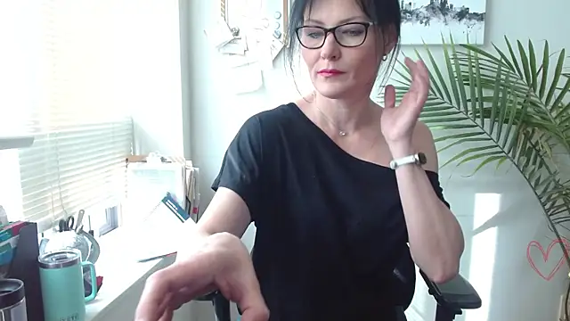City Kat online show from May 13, 1:51 pm