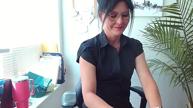 Snapshot of City_Kat chatting on July 17, 3:53 pm City Kat online show from July 17, 3:53 pm