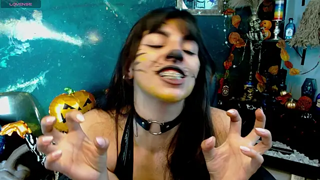 julieth sex1 online show from October 14, 4:57 am