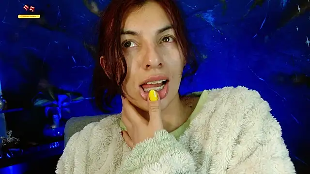 Snapshot of julieth_sex1 chatting on June 22, 2:28 am julieth sex1 online show from June 22, 2:28 am