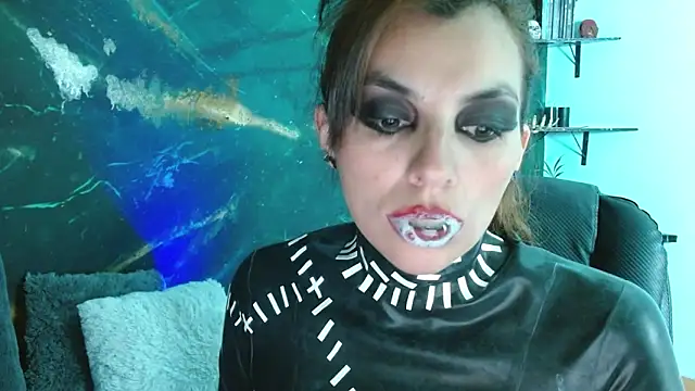 Snapshot of julieth_sex1 chatting on February 26, 4:45 am julieth sex1 online show from February 26, 4:45 am