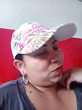 Alyona21 online show from February 4, 8:49 pm