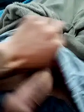 Santosgui14 online show from September 13, 10:59 am