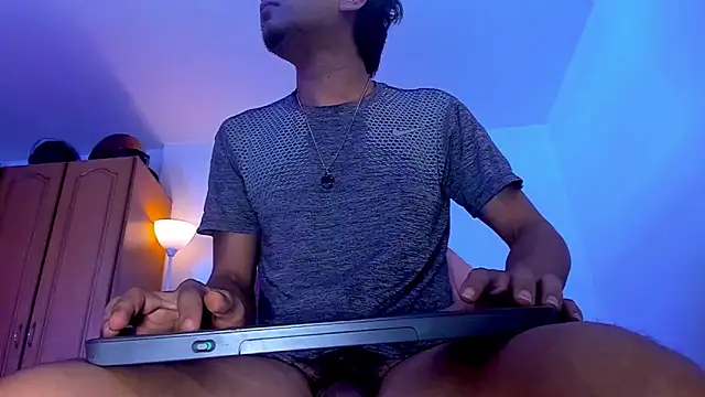 Eiden allenx online show from June 11, 1:52 pm