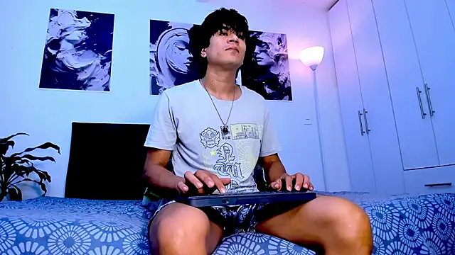 Eiden allenx online show from October 28, 2:49 pm