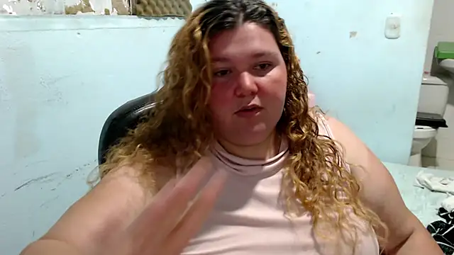 Snapshot of squirt322bbw chatting on June 26, 5:30 pm squirt322bbw online show from June 26, 5:30 pm