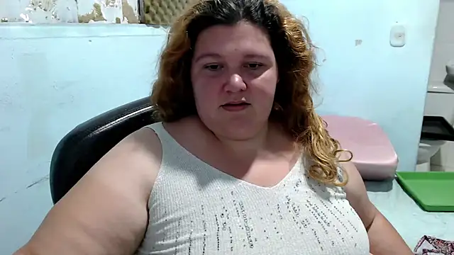 Snapshot of squirt322bbw chatting on July 16, 8:06 pm squirt322bbw online show from July 16, 8:06 pm