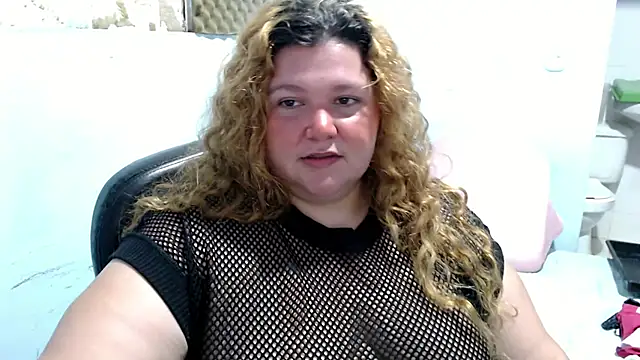 Snapshot of squirt322bbw chatting on June 19, 4:24 pm squirt322bbw online show from June 19, 4:24 pm
