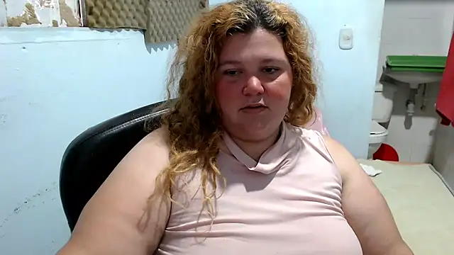 Snapshot of squirt322bbw chatting on April 18, 4:09 pm squirt322bbw online show from April 18, 4:09 pm