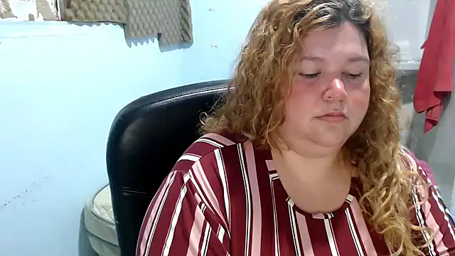 Snapshot of squirt322bbw chatting on April 20, 2:40 pm squirt322bbw online show from April 20, 2:40 pm