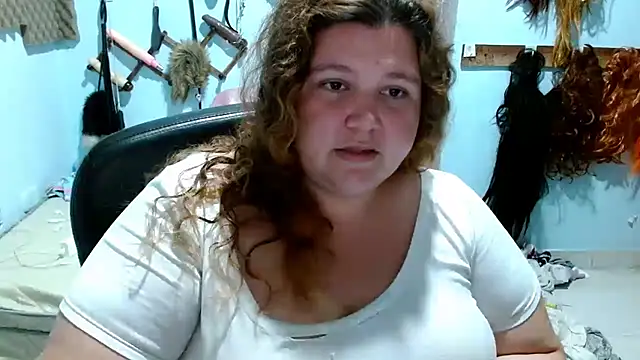 Snapshot of squirt322bbw chatting on October 1, 8:13 pm squirt322bbw online show from October 1, 8:13 pm