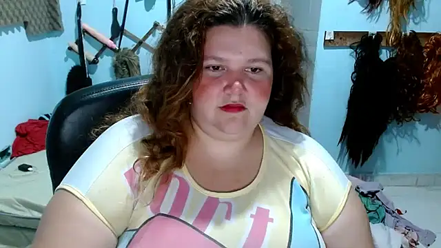 Snapshot of squirt322bbw chatting on September 21, 7:30 pm squirt322bbw online show from September 21, 7:30 pm