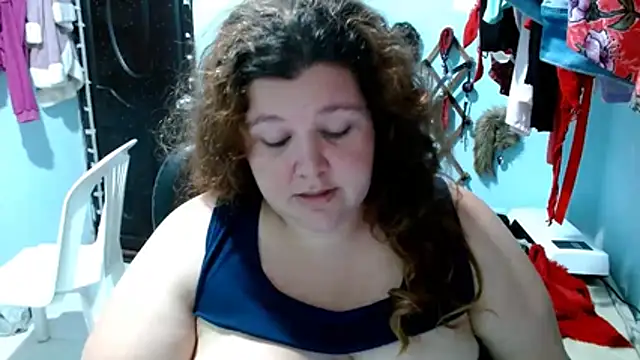 squirt322bbw online show from December 3, 6:18 pm