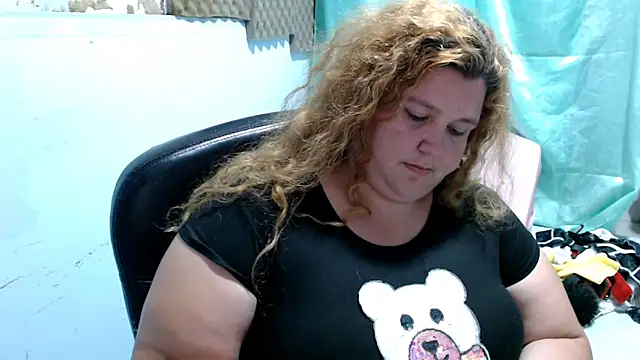 squirt322bbw online show from April 3, 6:47 pm