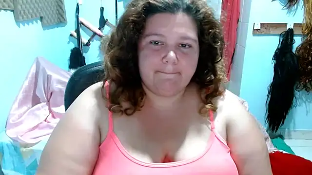 Snapshot of squirt322bbw chatting on September 18, 8:23 pm squirt322bbw online show from September 18, 8:23 pm