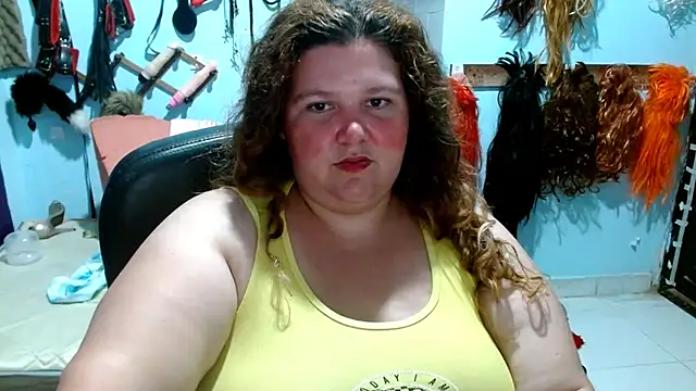 Snapshot of squirt322bbw chatting on September 10, 9:25 pm squirt322bbw online show from September 10, 9:25 pm