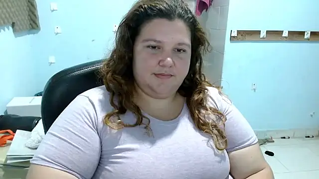 squirt322bbw online show from October 22, 7:35 pm