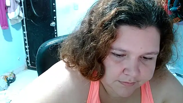 squirt322bbw online show from November 30, 9:37 pm