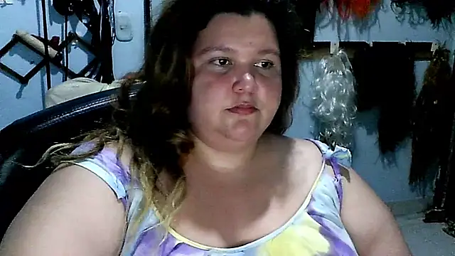 Snapshot of squirt322bbw chatting on March 9, 6:43 pm squirt322bbw online show from March 9, 6:43 pm