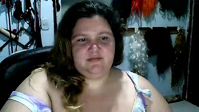 Snapshot of squirt322bbw chatting on March 8, 3:50 am squirt322bbw online show from March 8, 3:50 am