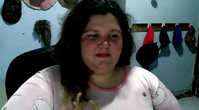 Snapshot of squirt322bbw chatting on March 19, 10:53 pm squirt322bbw online show from March 19, 10:53 pm