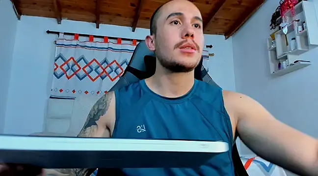 juan  jimenez online show from March 12, 3:46 am