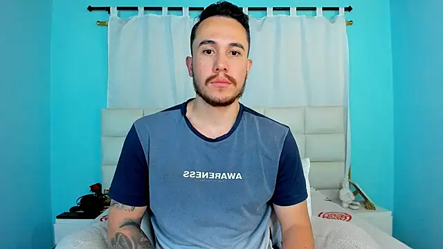 juan  jimenez online show from December 17, 10:04 pm