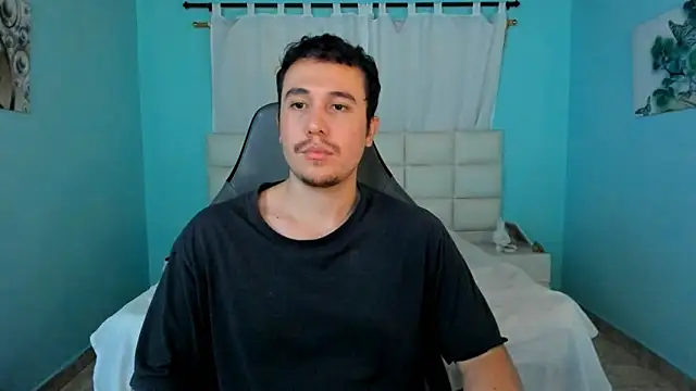 juan  jimenez online show from April 13, 9:19 pm