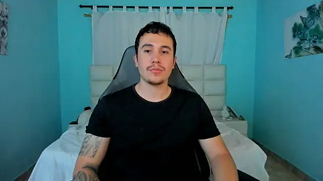 juan  jimenez online show from April 3, 8:59 pm