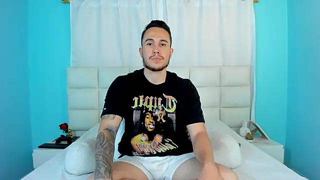 juan  jimenez online show from October 15, 9:45 pm