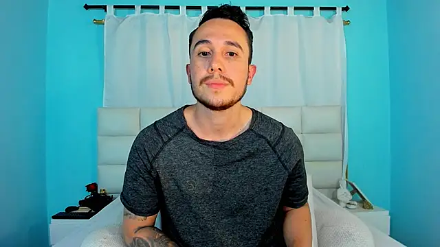 juan  jimenez online show from December 1, 12:11 am