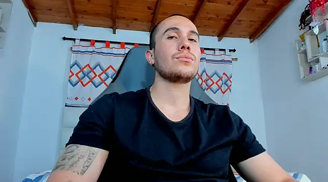 juan  jimenez online show from March 18, 9:21 pm