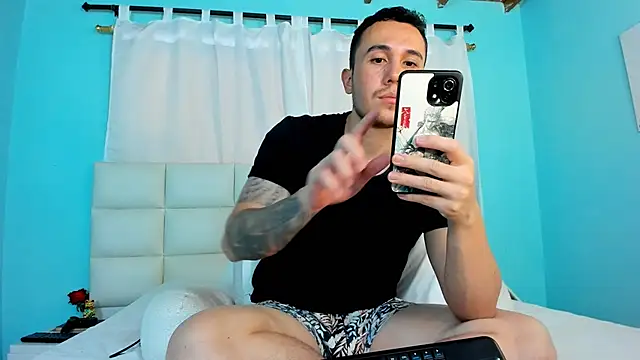 juan  jimenez online show from October 18, 7:49 pm