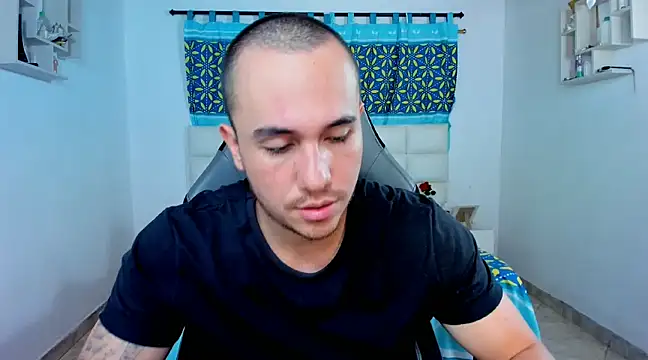 juan  jimenez online show from February 15, 11:36 pm