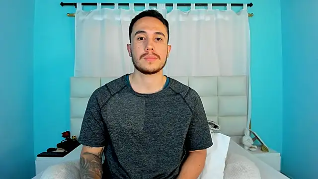 juan  jimenez online show from November 29, 8:20 pm