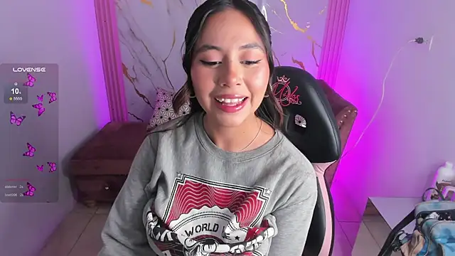 Nasha abby online show from April 5, 4:02 pm