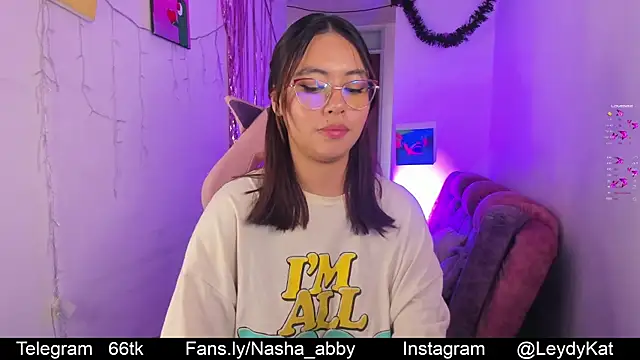 Nasha abby online show from December 11, 9:23 pm
