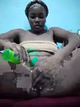 pussyqueene online show from November 18, 3:10 am