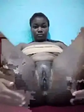 pussyqueene online show from November 17, 3:10 am