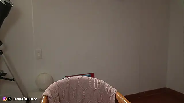 raphttalia  online show from February 13, 10:54 pm