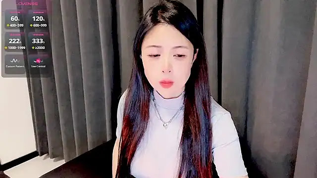 candy-yiyi online show from April 7, 12:12 am