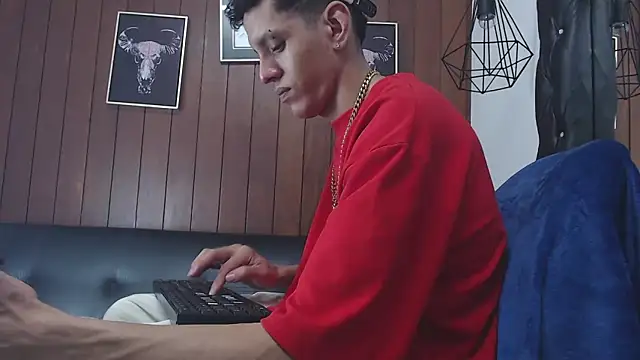 GaboReyes online show from February 19, 5:49 am