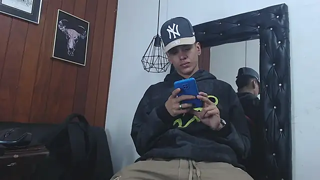 GaboReyes online show from February 16, 3:47 am